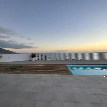 Paradise Apartment *